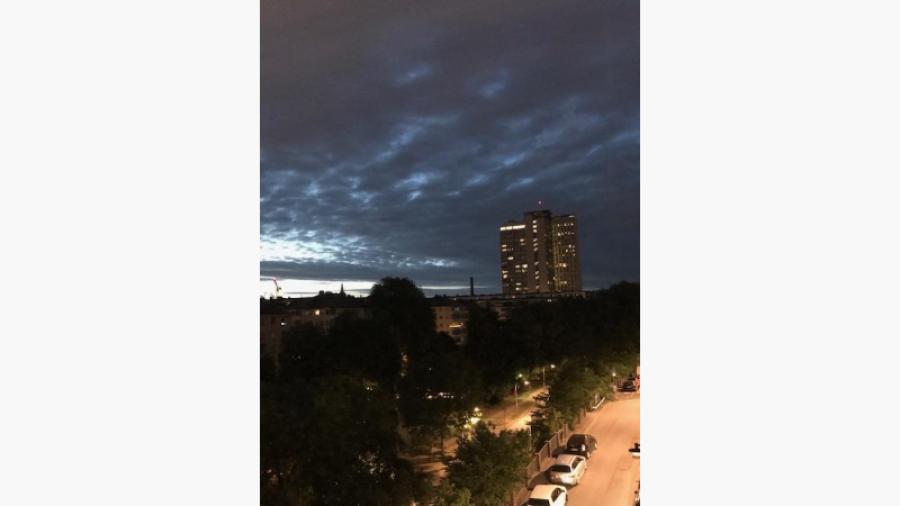 Brf Kniven - utsikt över Hallandsgatan och Rosenlundsparken